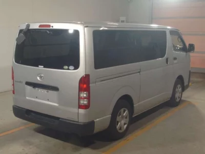 Toyota RegiusAce