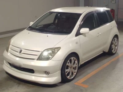 Toyota Ist