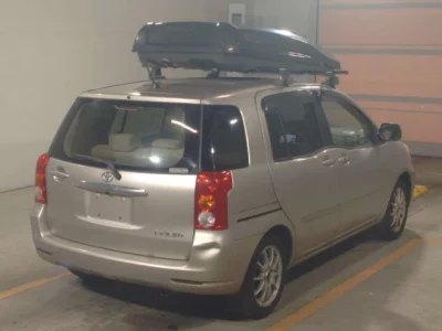 Toyota Raum