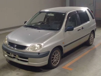 Toyota Raum