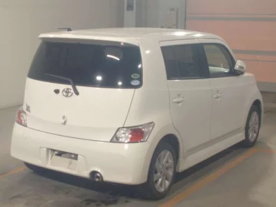 Toyota bB