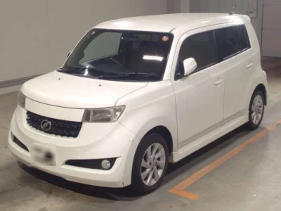 Toyota bB