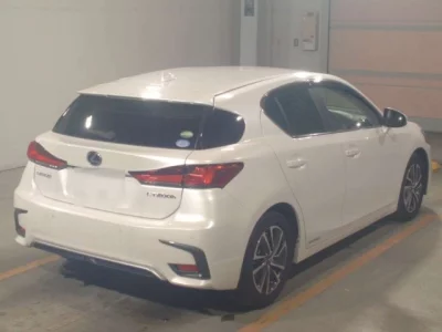 Lexus CT200h