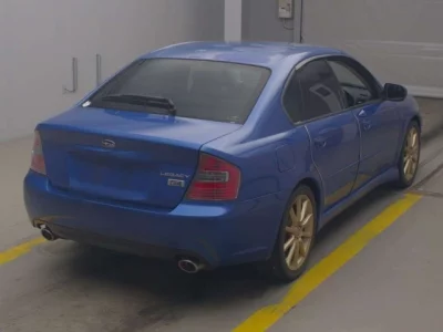 Subaru Legacy B4