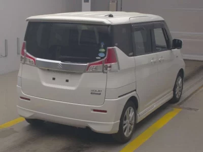 Suzuki Solio