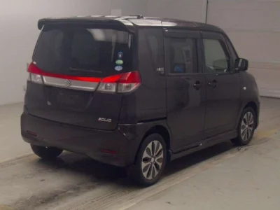 Suzuki Solio