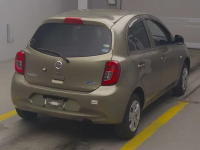 Nissan March