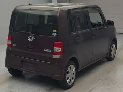 Daihatsu Move Conte