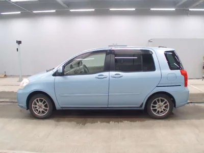 Toyota Raum