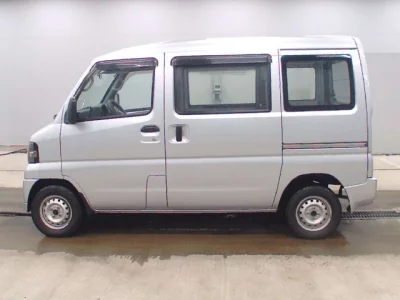 Nissan NV100 CLIPPER