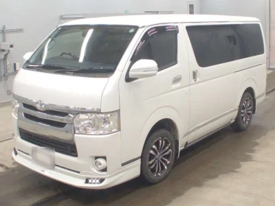 Toyota HiAce Van