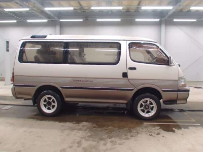 Toyota HiAce