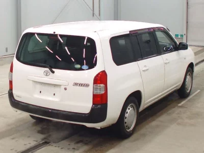 Toyota SUCCEED