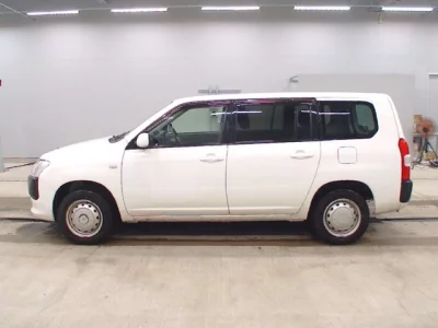Toyota SUCCEED