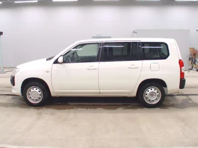 Toyota Succeed
