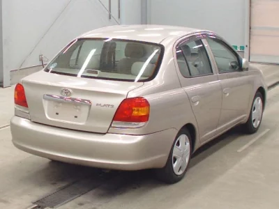 Toyota PLATZ