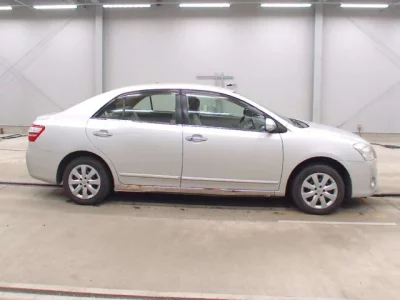 Toyota Premio