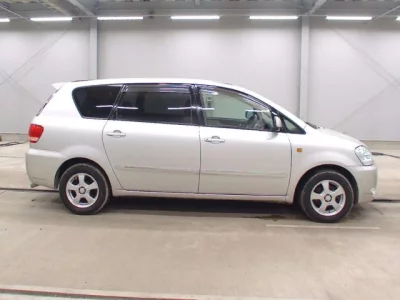 Toyota IPSUM