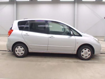 Toyota COROLLA SPACIO
