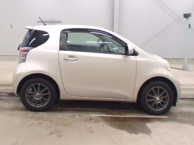 Toyota IQ