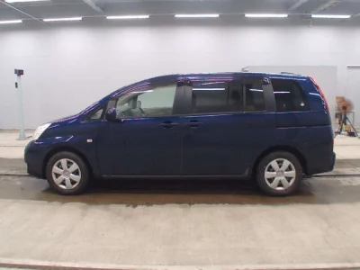 Toyota ISIS