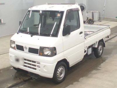 Nissan CLIPPER TRUCK