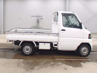 Nissan CLIPPER TRUCK