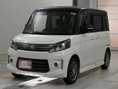 Suzuki Spacia