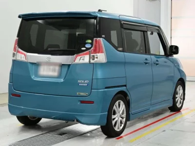 Suzuki Solio