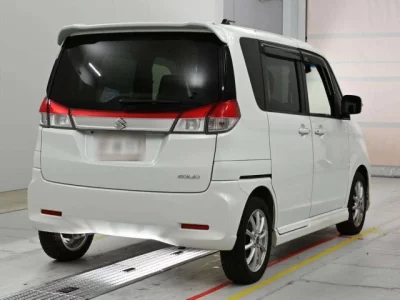 Suzuki Solio