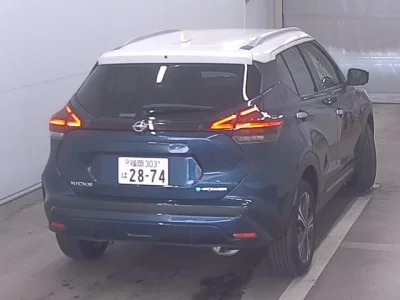 Nissan KICKS