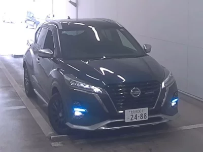 Nissan KICKS
