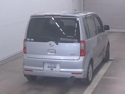 Nissan Otti