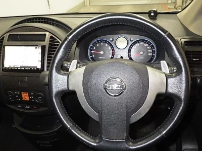 Nissan LAFESTA