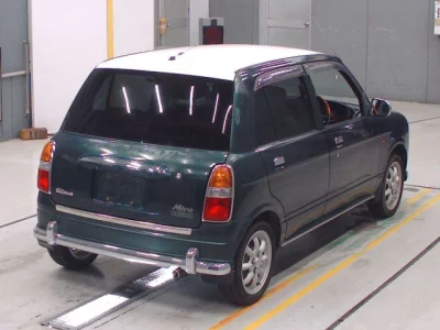 Daihatsu MIRA