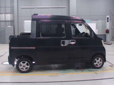 Daihatsu Hijet Deck Van