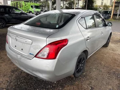 Nissan Latio