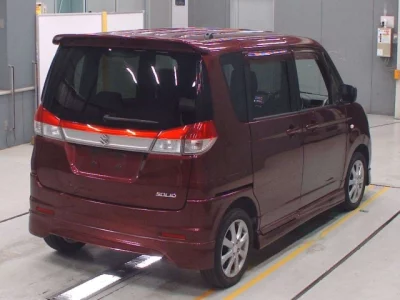 Suzuki Solio