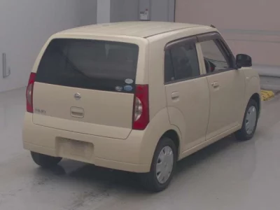 Nissan Pino