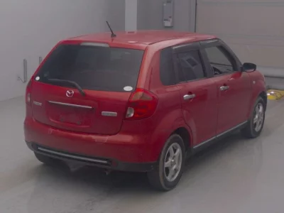 Mazda VERISA