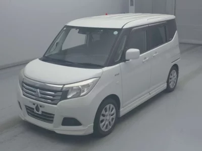 Mitsubishi Delica D:2