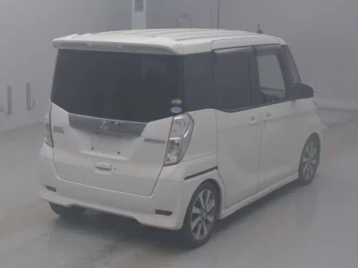 Mitsubishi eK X Space