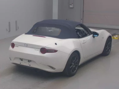 Mazda Roadster