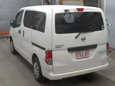Nissan NV200