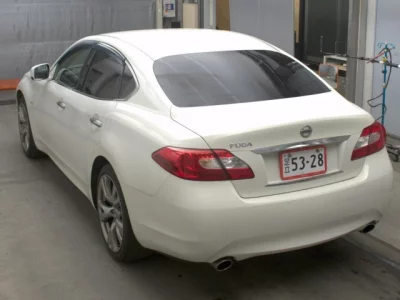 Nissan FUGA