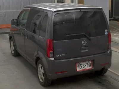 Nissan Otti