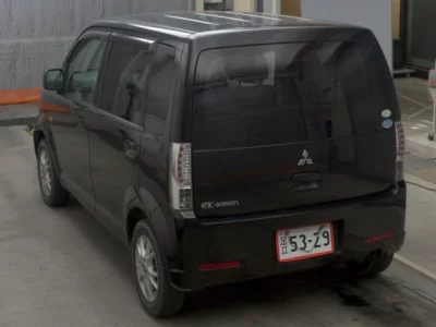 Mitsubishi eK Wagon