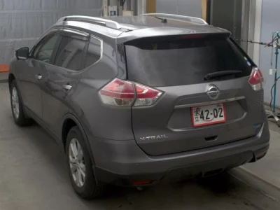 Nissan X-TRAIL