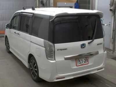 Honda STEP WAGON