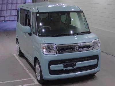 Suzuki Spacia